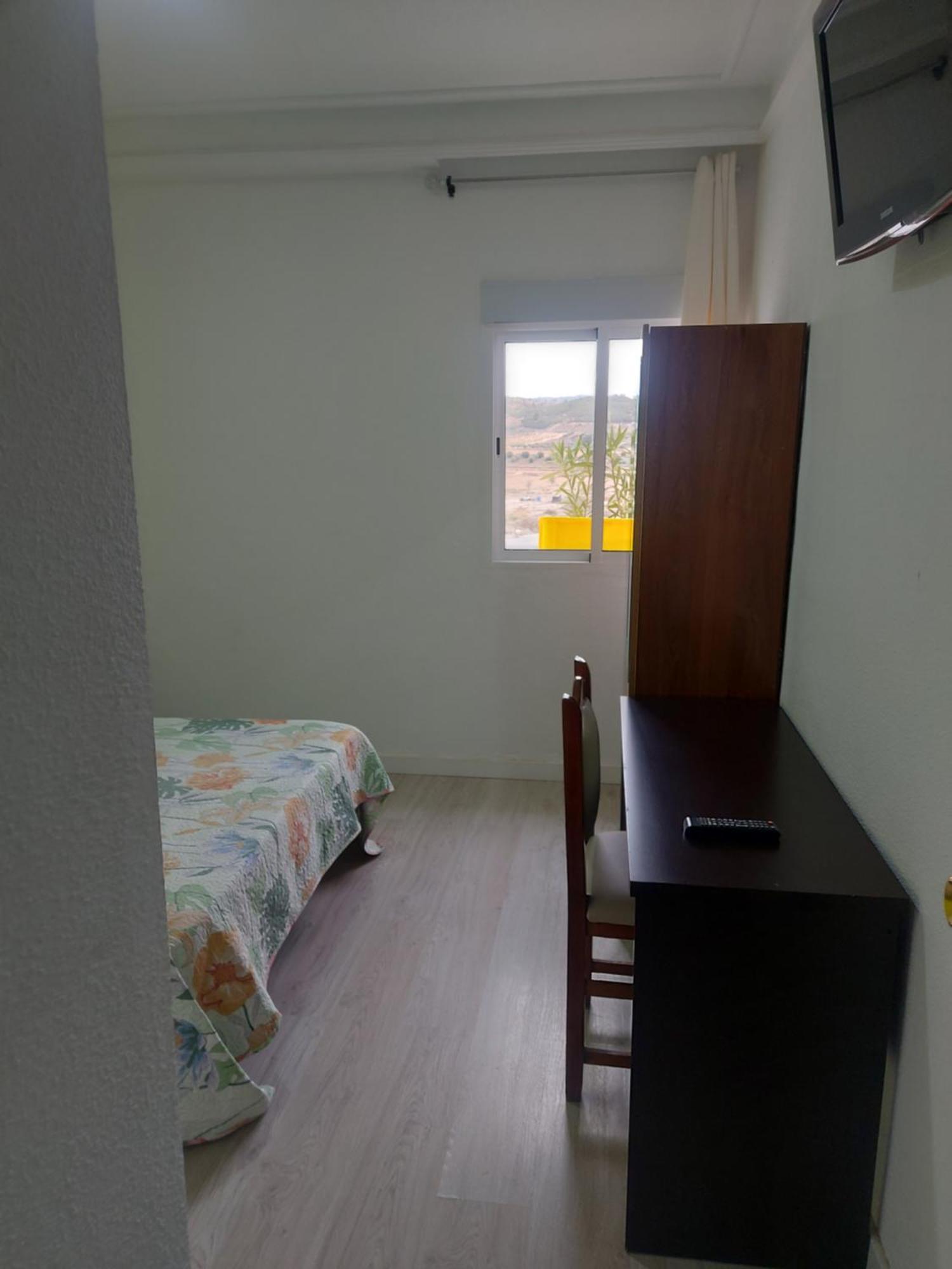 Hostal Fuente del Pino Jumilla Exterior foto